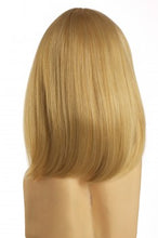 Lade das Bild in den Galerie-Viewer, Mittellange Perücke (goldblond) 091-26